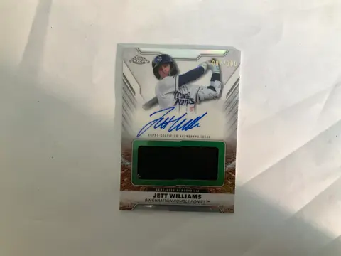 Jett Williams Jumbo Autograph Relic card, TCGAI Score 9.0
