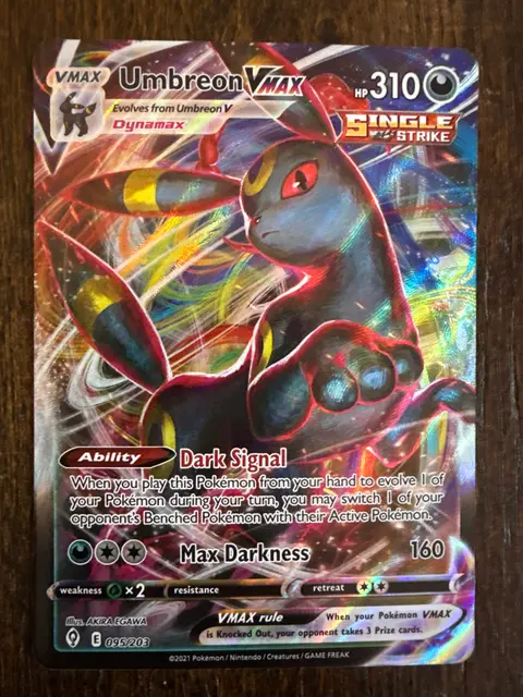 Umbreon VMAX card, TCGAI Score 8.0