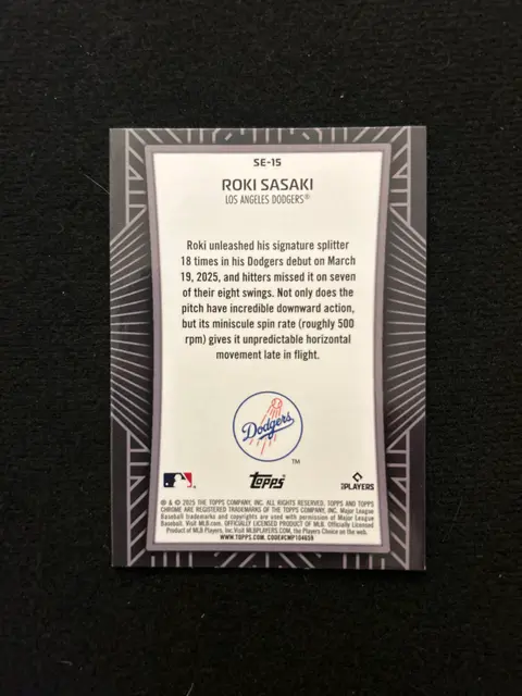 Back of Roki Sasaki
