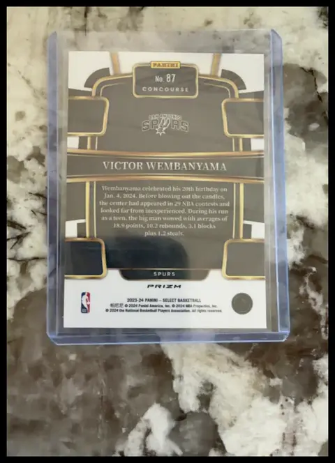 Back of Victor Wembanyama